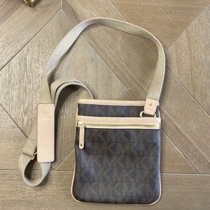 Michael Kors crossbody